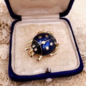 Blue Beetle Brooch, Vintage Scarab Bug Insect jewelry, Collar Bar Pin